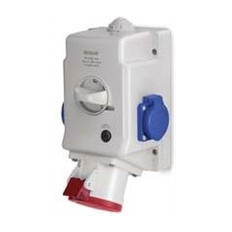 Промишлен комбиниран контакт 3P+N+Е 32A+2х шуко и ключ 0/I IP54 серия Optima Combi Scame