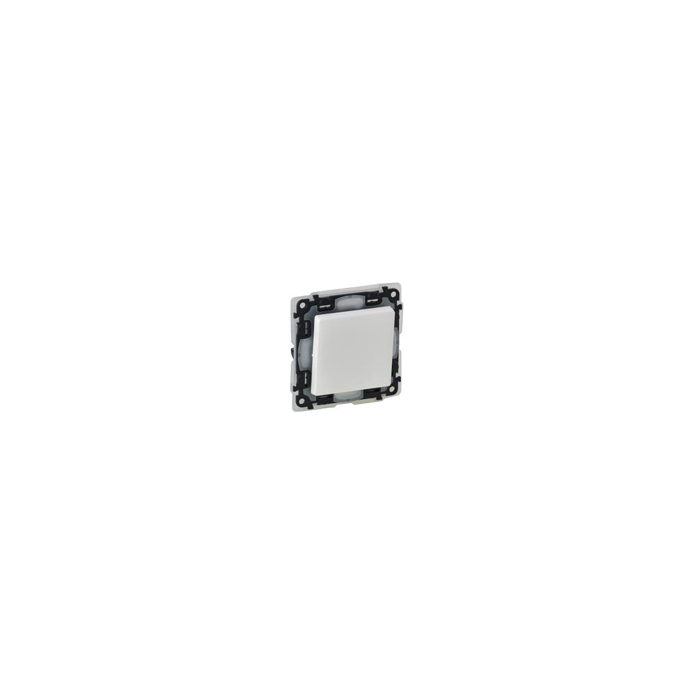 Бутон NO/NC IP44 цвят бял Valena Life Legrand