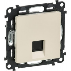 Розетка RJ45 cat.6 STP цвят крем Valena Life Legrand