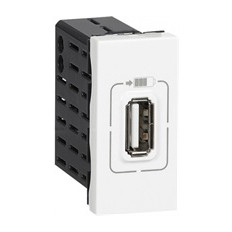 Розетка USB за зареждане тип А 1.1A 5.5W 1 мод. цвят Бял Mosaic Legrand