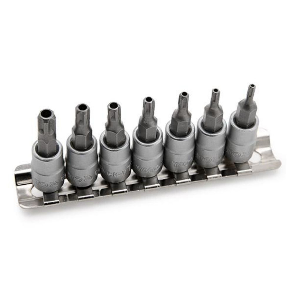 Комплект бит вложки 1/4", YATO, TORX с отвор, 7 части Комплект бит вложки 1/4", YATO, TORX с отвор, 7 части