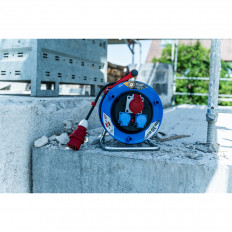 Трифазна кабелна макара BRENNENSTUHL, PVC, 400V, 16А, 30 м, IP 44