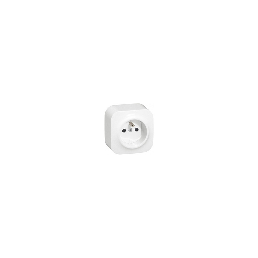 Контакт френски стандарт ЕДИНИЧЕН IP21 открит монтаж Forix Бял Legrand