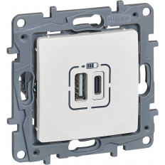 Розетка 2хUSB за зареждане тип A+C 3A 15W цвят Бял Niloe Legrand