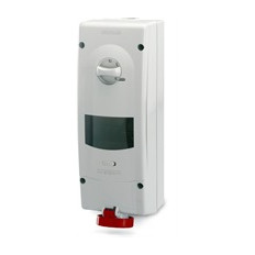Промишлен контакт 3P+N+Е 32A IP66/67 с механична блокировка и 6 DIN модула серия Advance 2 Scame