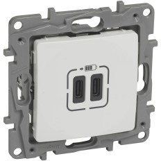Розетка 2хUSB за зареждане тип C 3A 15W цвят Бял Niloe Legrand